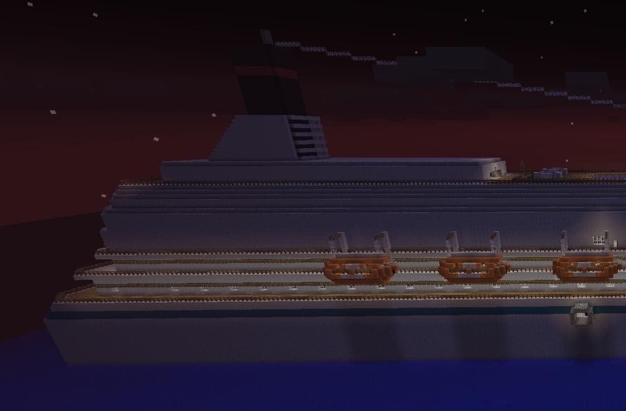Cruise Ship